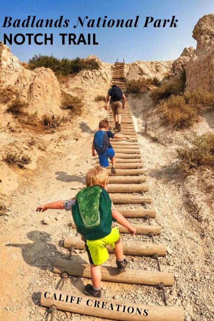 Badlands National Park : Notch Trail - hiking the Badlands with Kids
